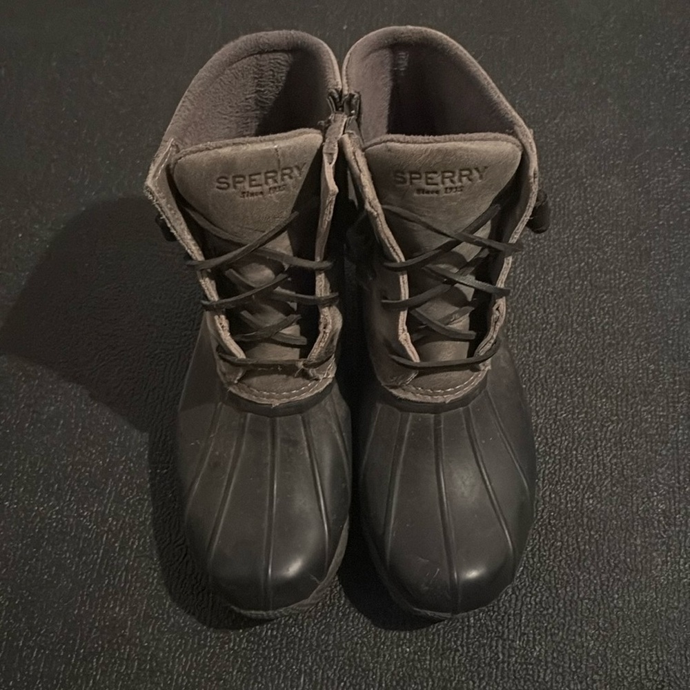 Sperry Women's Saltwater Emboss Wool Boots